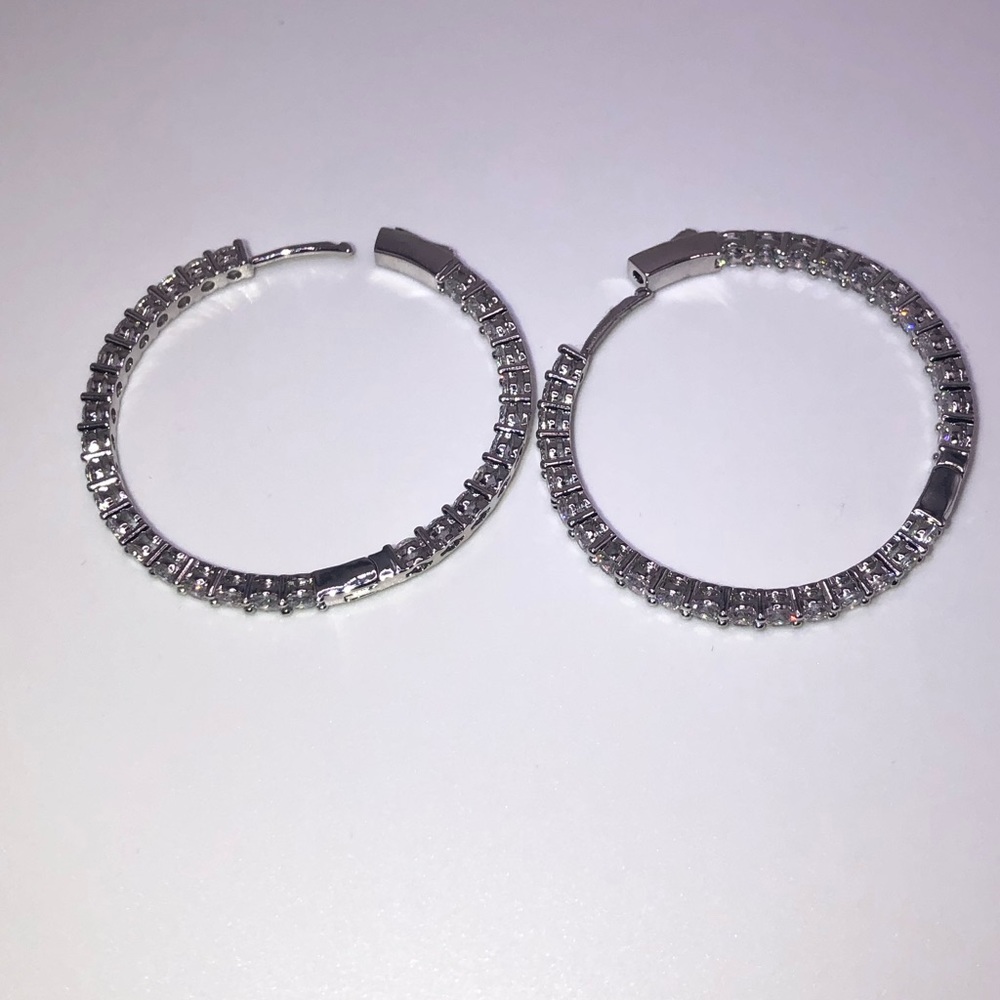 Inside Out Hoops - Picture 6 of 10